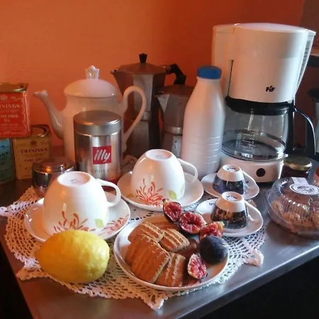 Ferienhaus Mitten Im Grunen Gelegenes Ferienhaus Mit Privatem Garten *
